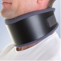 Colar cervical semi-rígido